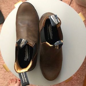 BRAND NEW Blundstone Heeled Boots